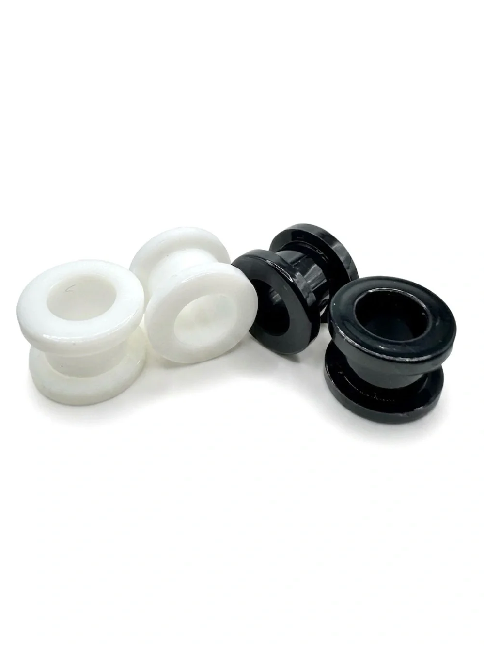 Set of 2 Pairs 00g Acrylic Ear Gauges Plugs Screw on Tunnels - Black & White